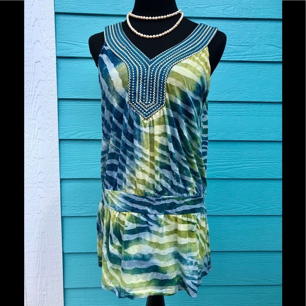 Cute tunic/ top by JohnPaulRichard size large